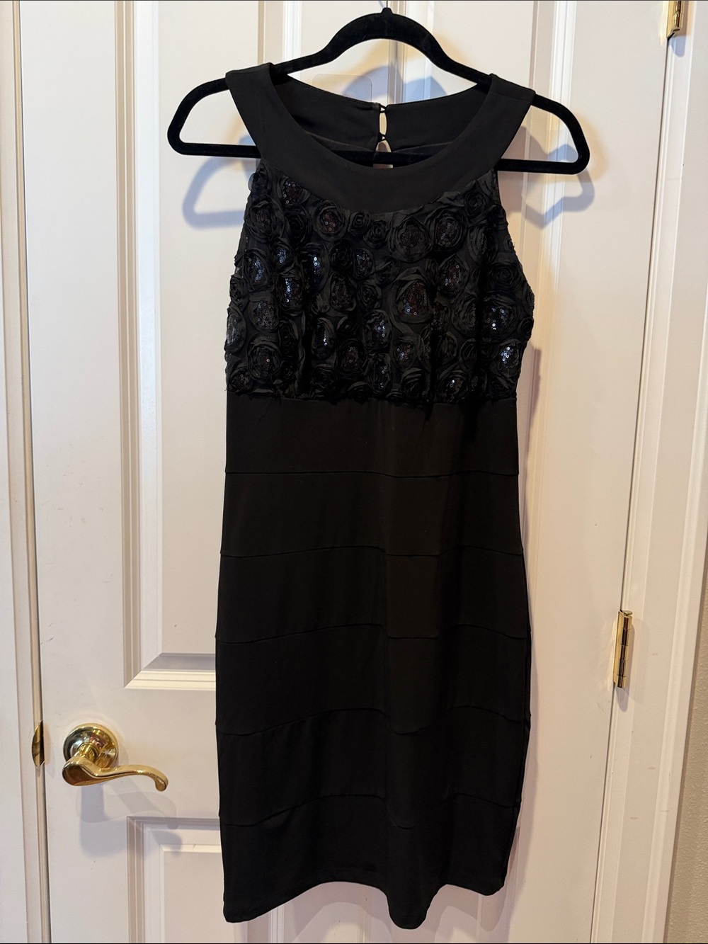 Enfocus Studio Black Beaded Rosette Cocktail Dress 8